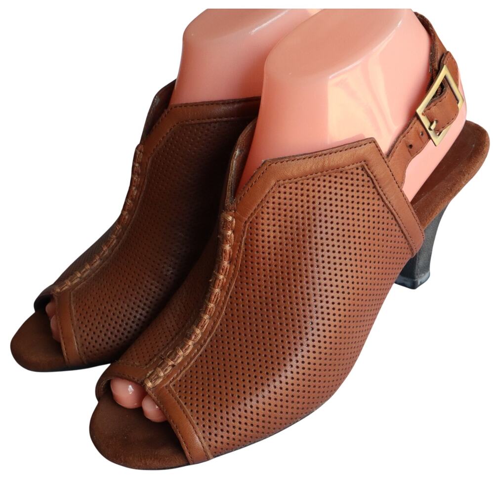 AEROSOLES Fax Bracket Brown Leather Kitten Heel Slingback Peep Toe 6.5 Mule